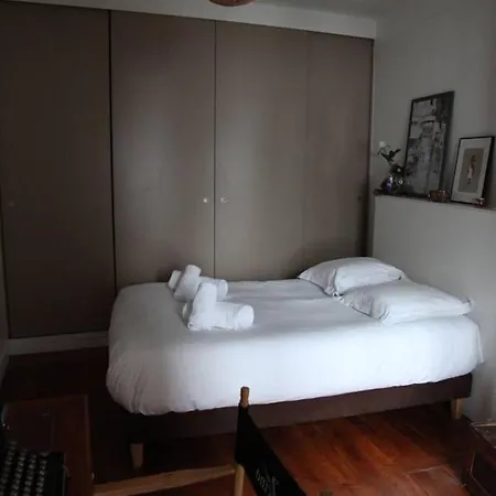 Apartment Apt In The Heart Of The Marais -1Bdr 1 Living Room Paris